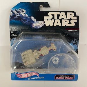 Star Wars Hot Wheels Starships Tantive IV w/Flight Stand Disney New in Box
